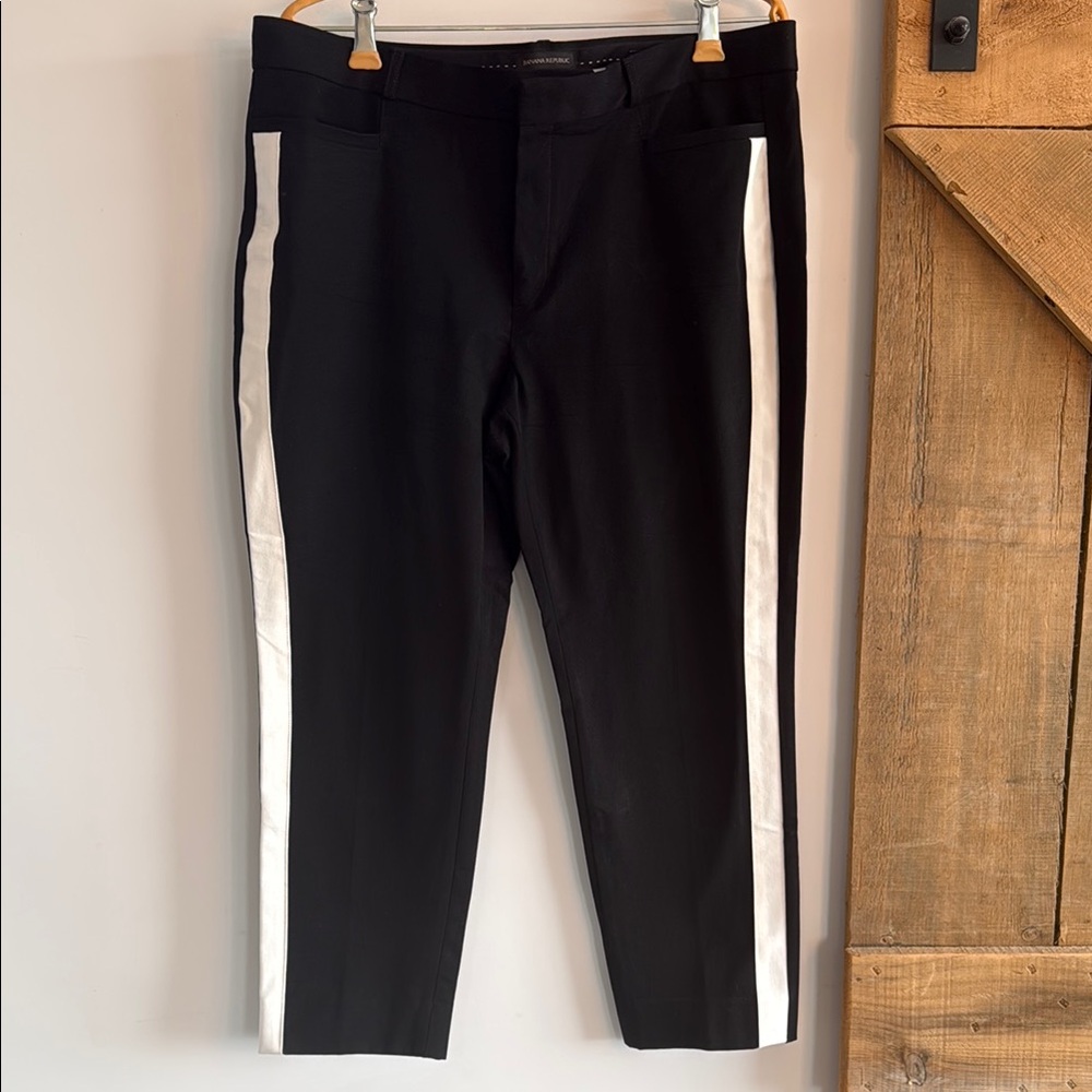 Pantalon noir et blanc